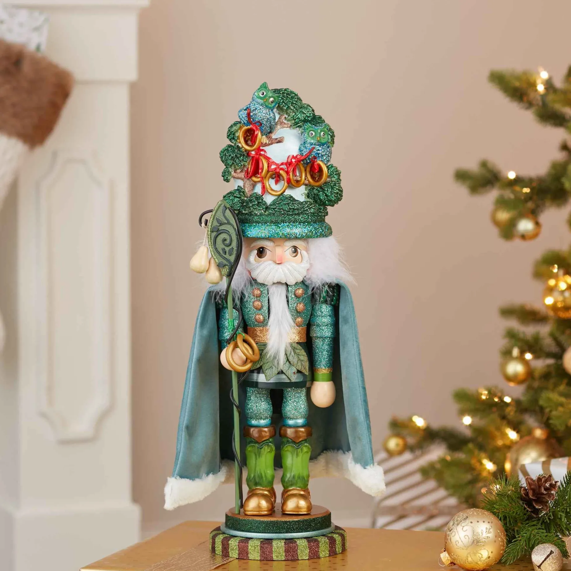 Kurt Adler Tabletop Items* 17.5-Inch Hollywood Five Golden Rings Nutcracker